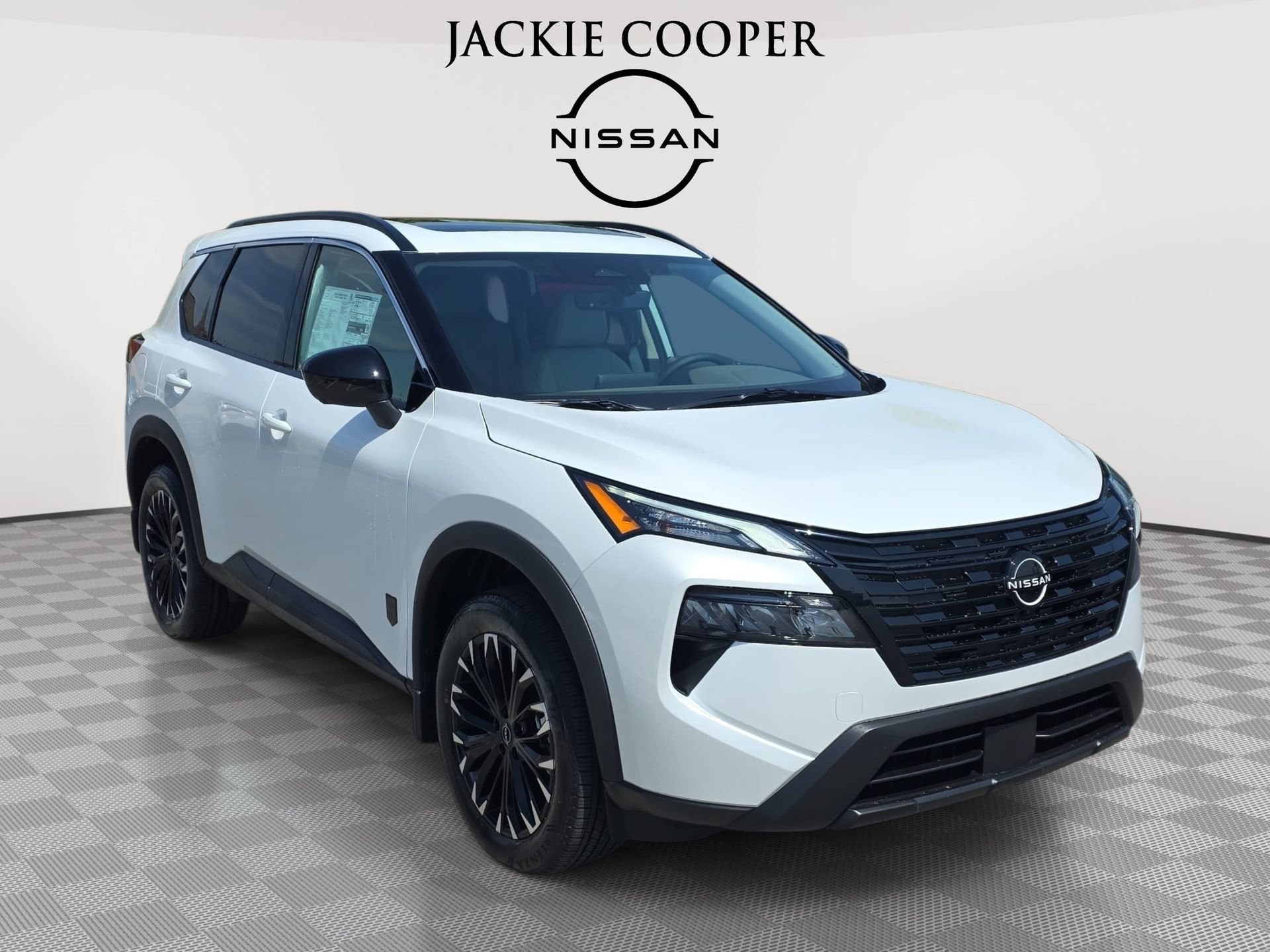 New 2026 Nissan Rogue Dark Armor FWD image 3