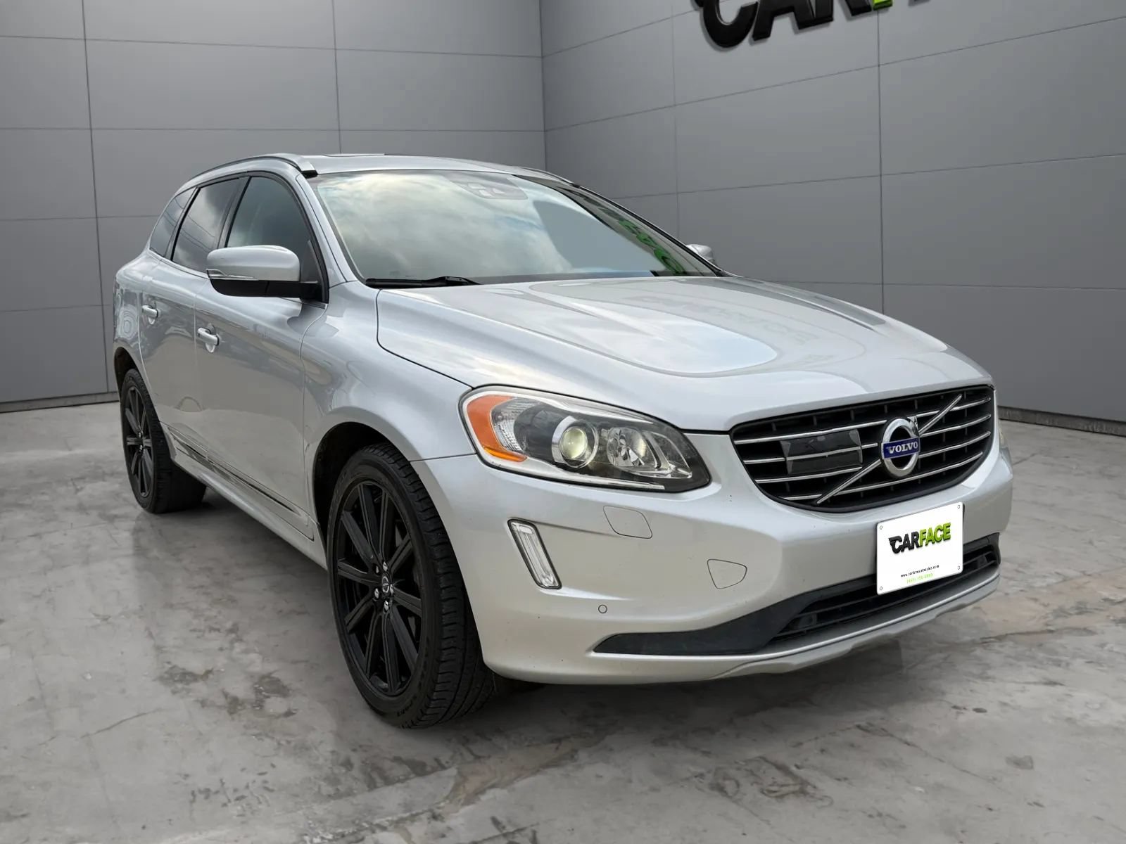Used 2017 Volvo XC60 T6 Inscription w/ Advanced Package AWD/4WD image 4