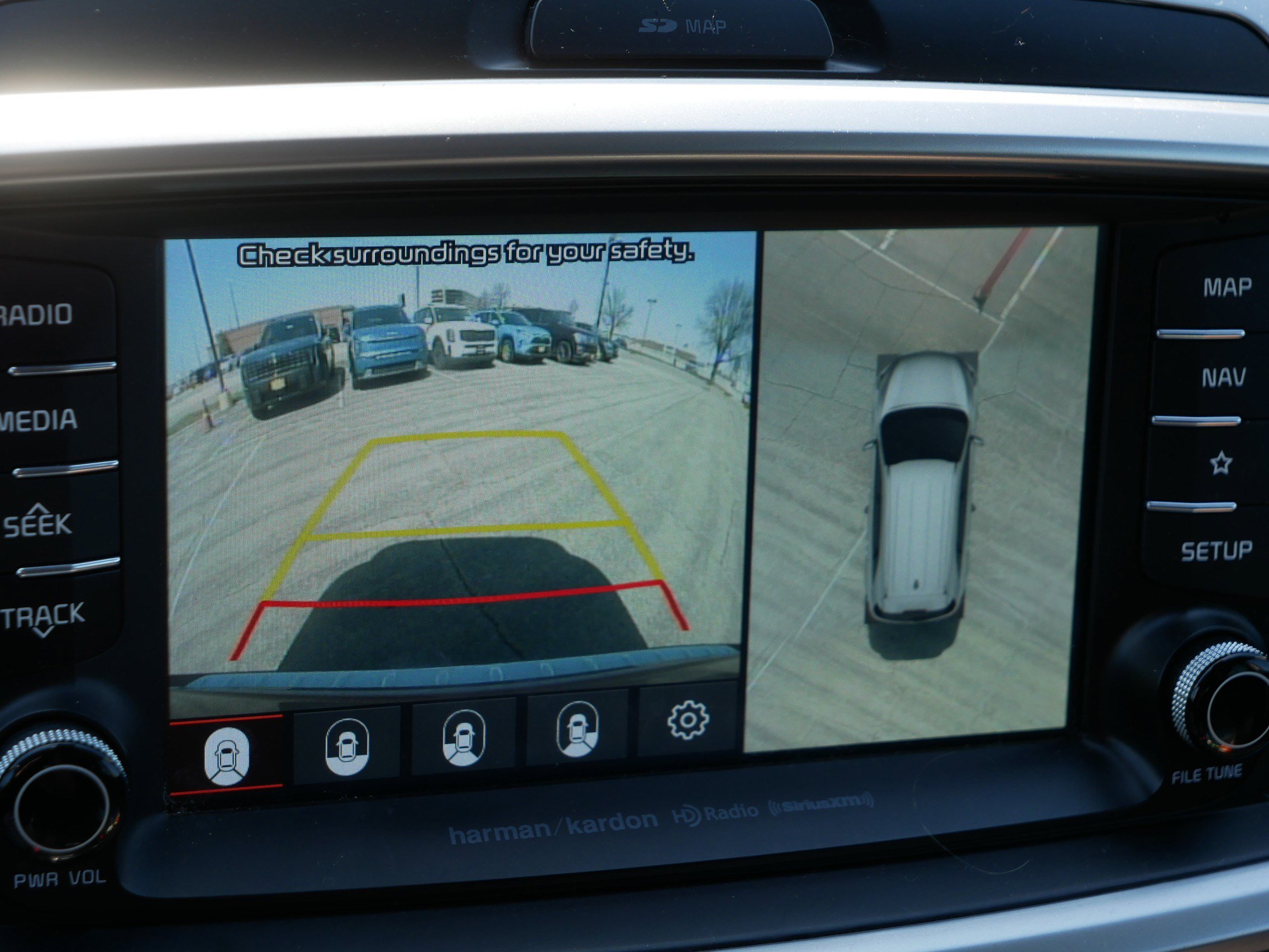 Used 2019 Kia Sorento SX w/ SX Touring Package image 6