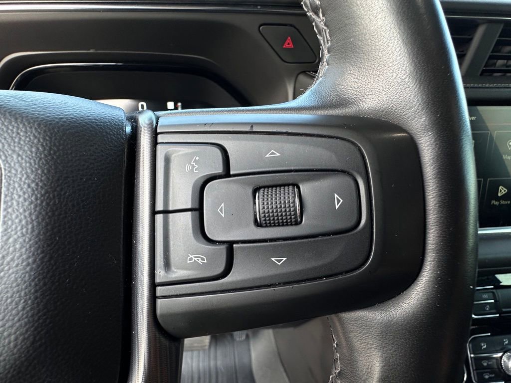 Used 2023 GMC Yukon Denali Ultimate AWD/4WD image 39