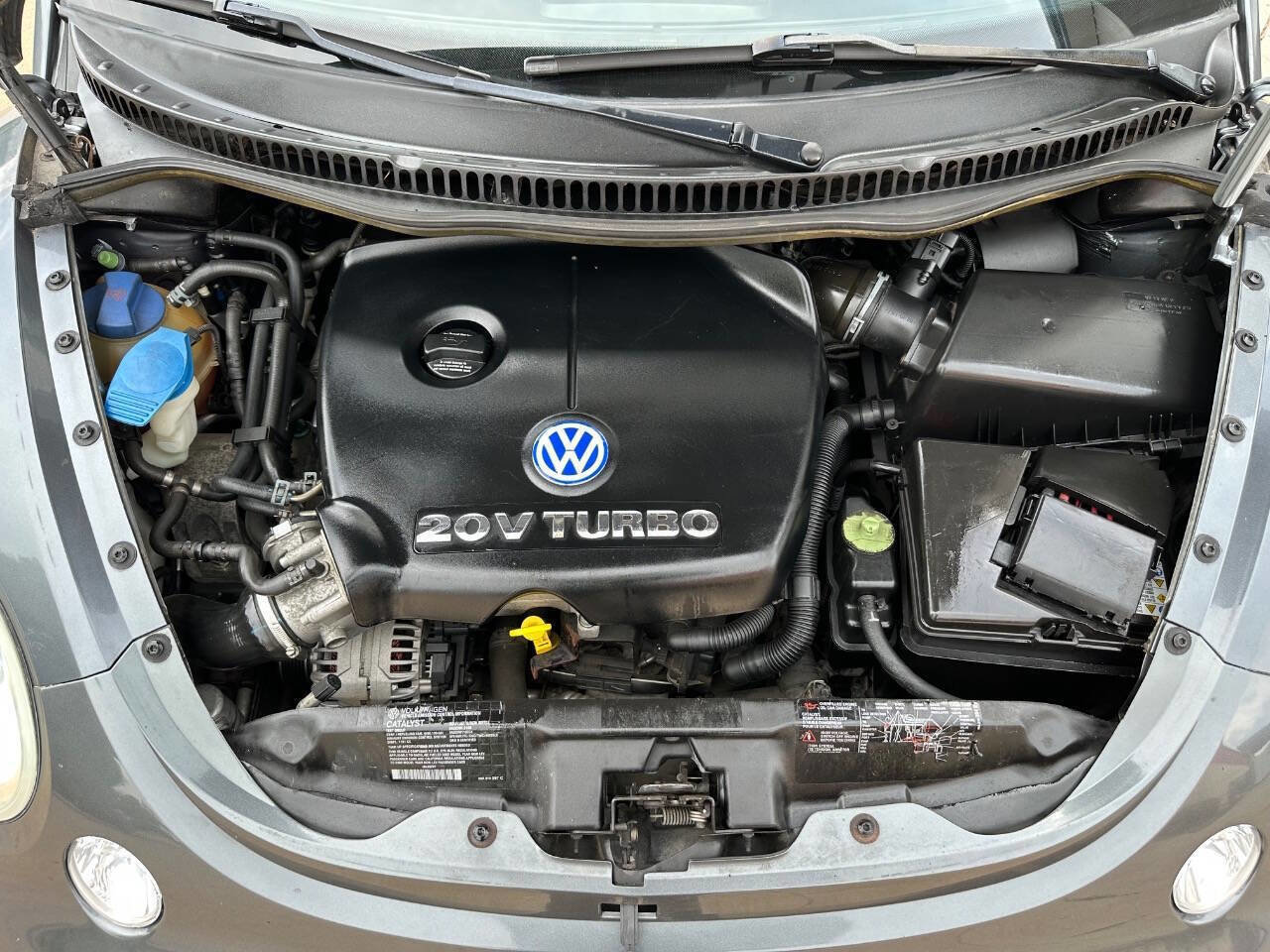 Used 2002 Volkswagen Beetle S image 36