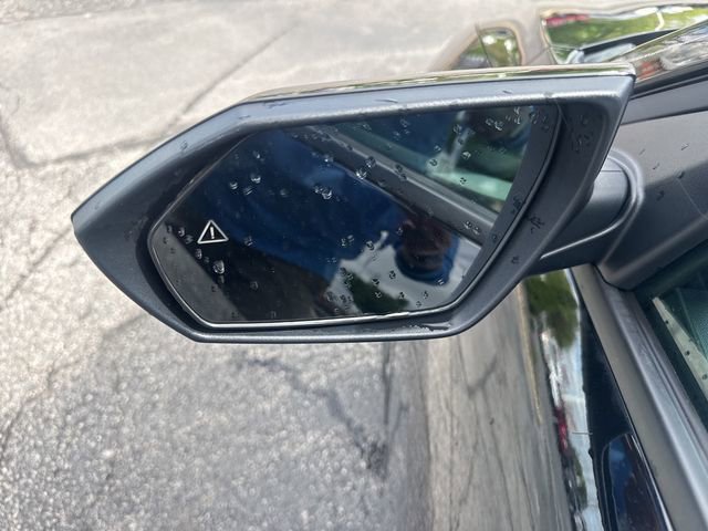 Used 2025 Hyundai Elantra Sport FWD image 10
