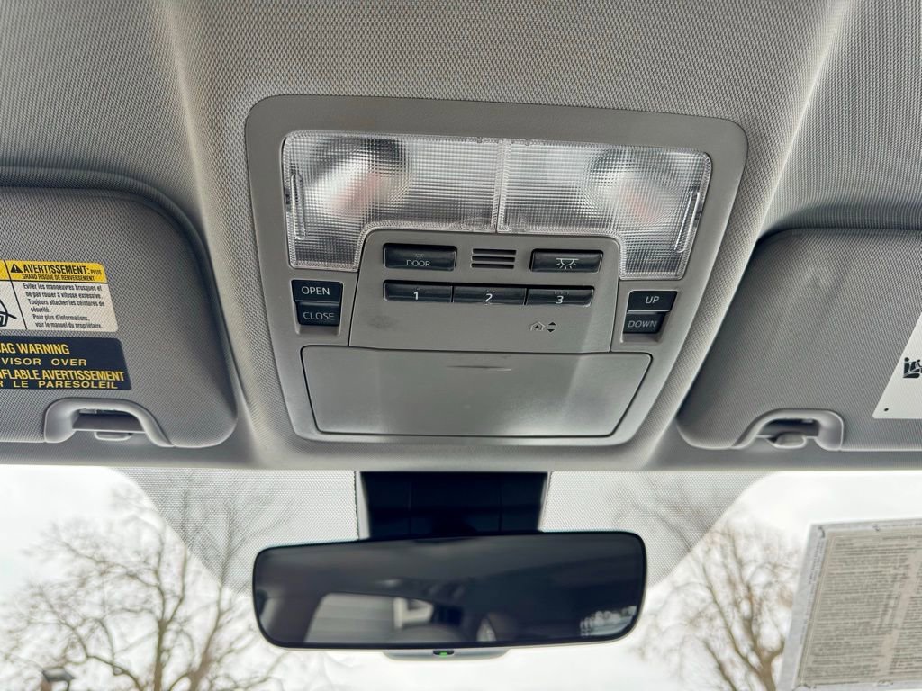 Used 2018 Toyota Highlander Limited image 43