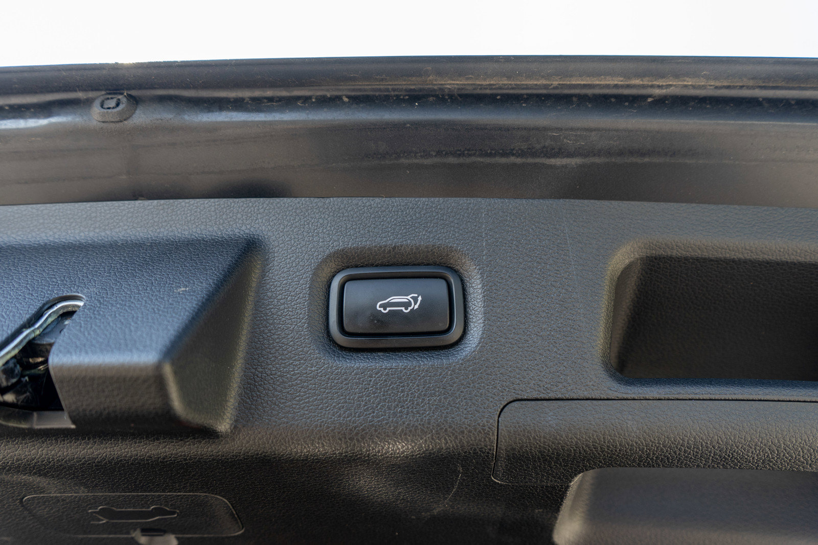 Used 2023 Hyundai Santa Fe SEL w/ Premium Package AWD/4WD image 10