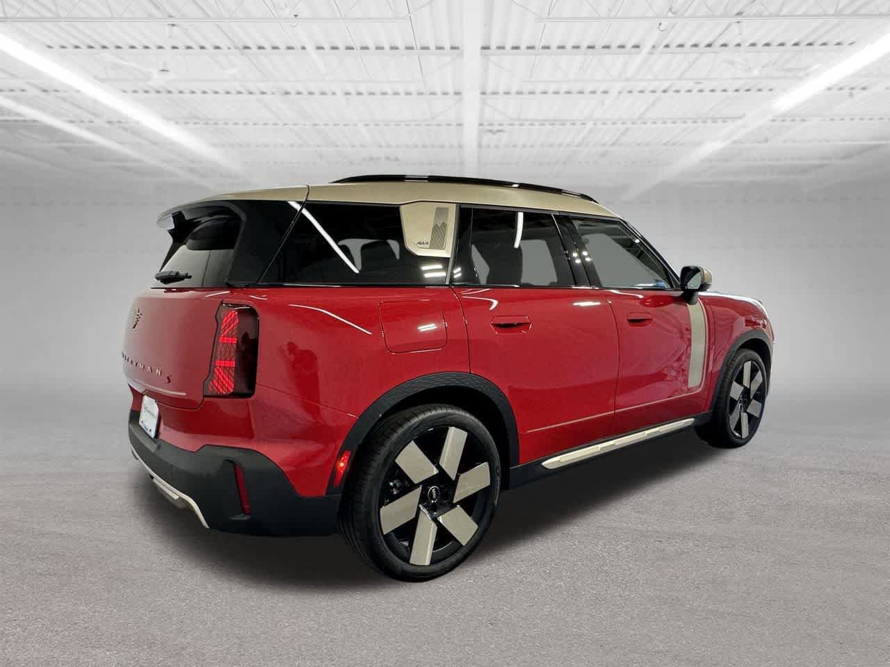 New 2025 MINI Cooper Countryman S w/ Comfort Package Max image 5