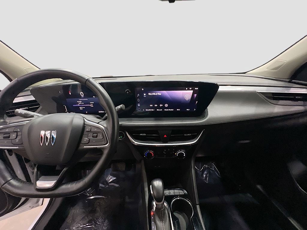 Used 2024 Buick Encore GX Sport Touring w/ Comfort Package image 18
