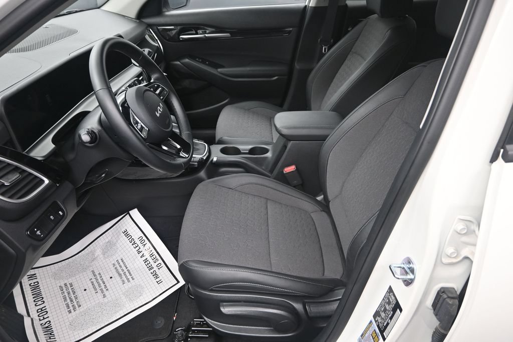 Certified 2026 Kia Seltos S FWD image 13