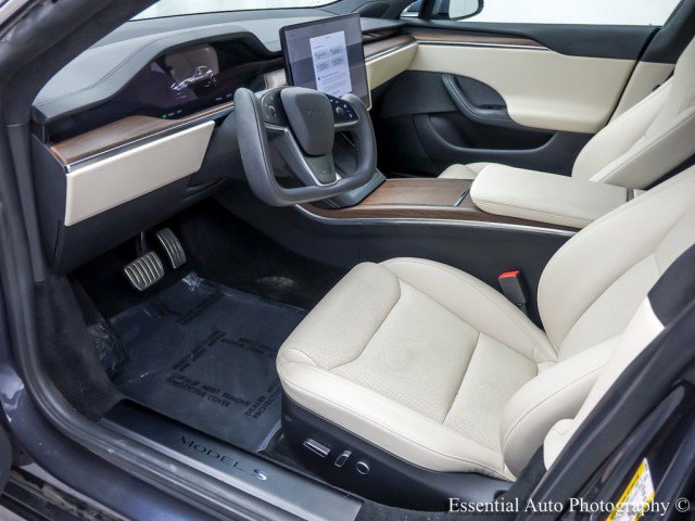 Used 2022 Tesla Model S image 13