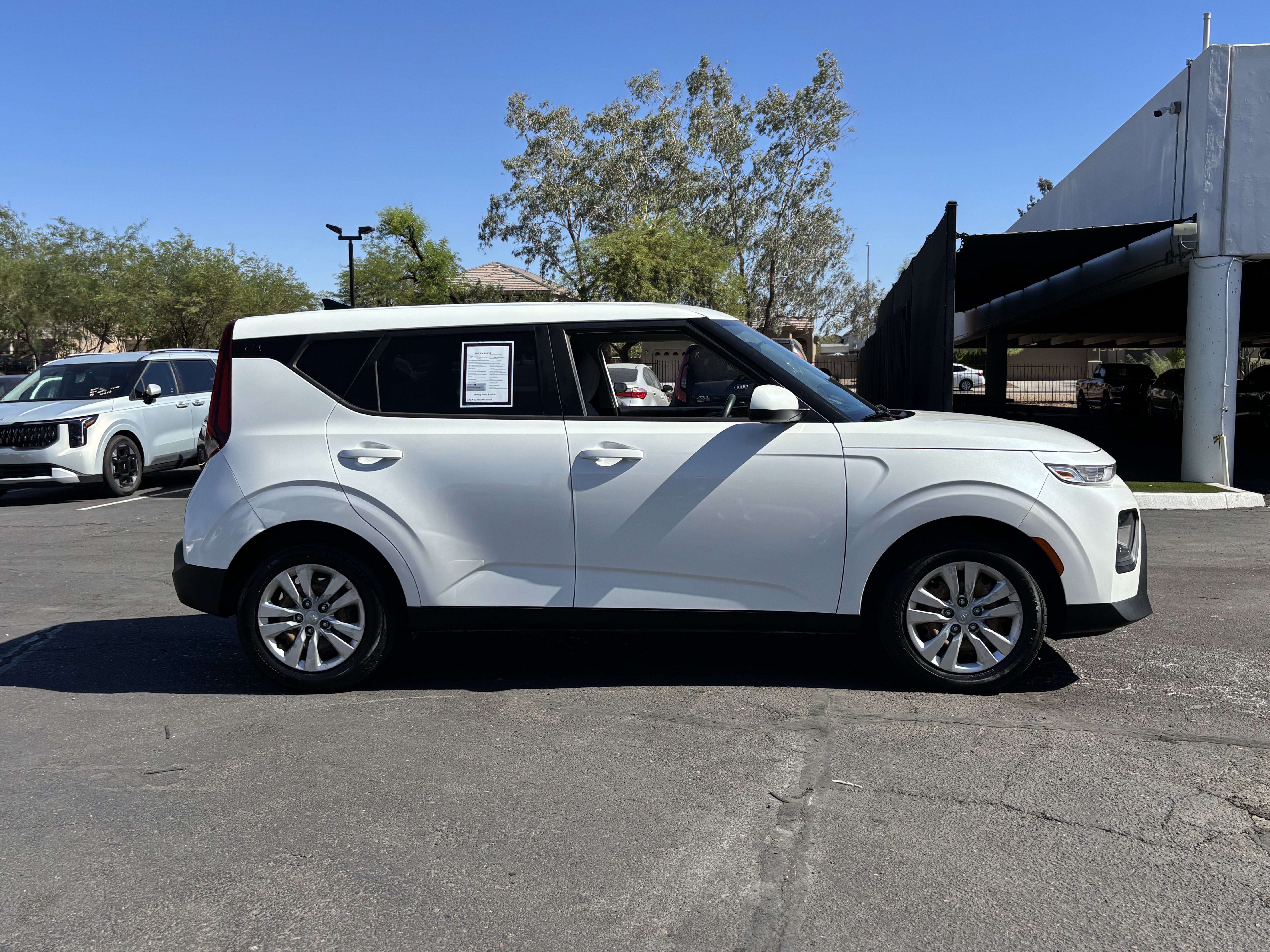 Certified 2021 Kia Soul LX FWD image 2