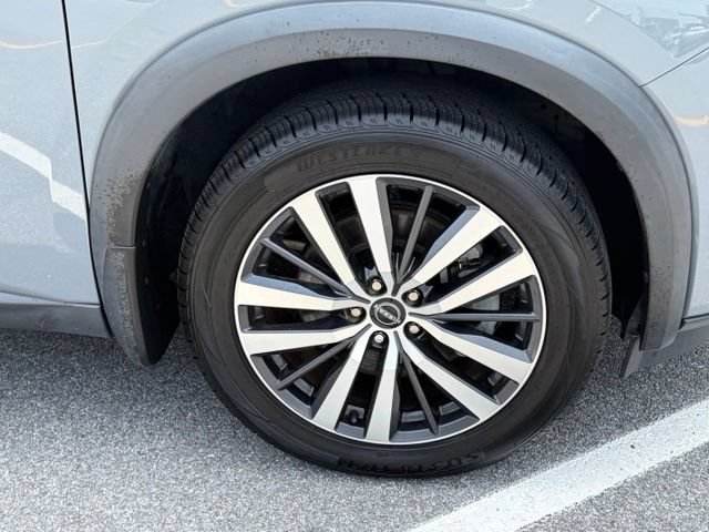 Certified 2022 Nissan Pathfinder Platinum w/ Cargo Package AWD/4WD image 11