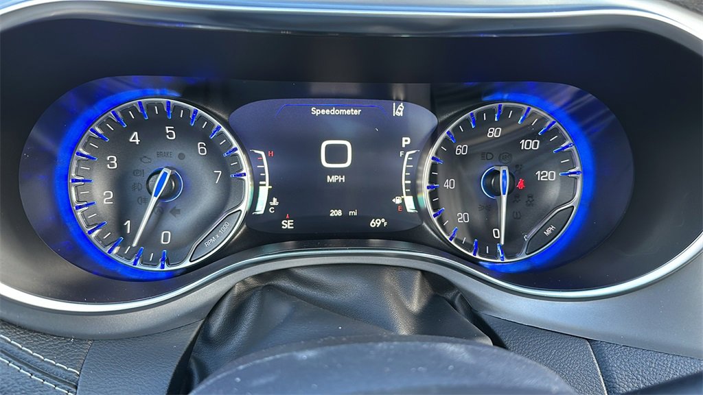 New 2026 Chrysler Pacifica Limited w/ S Appearance Package image 18