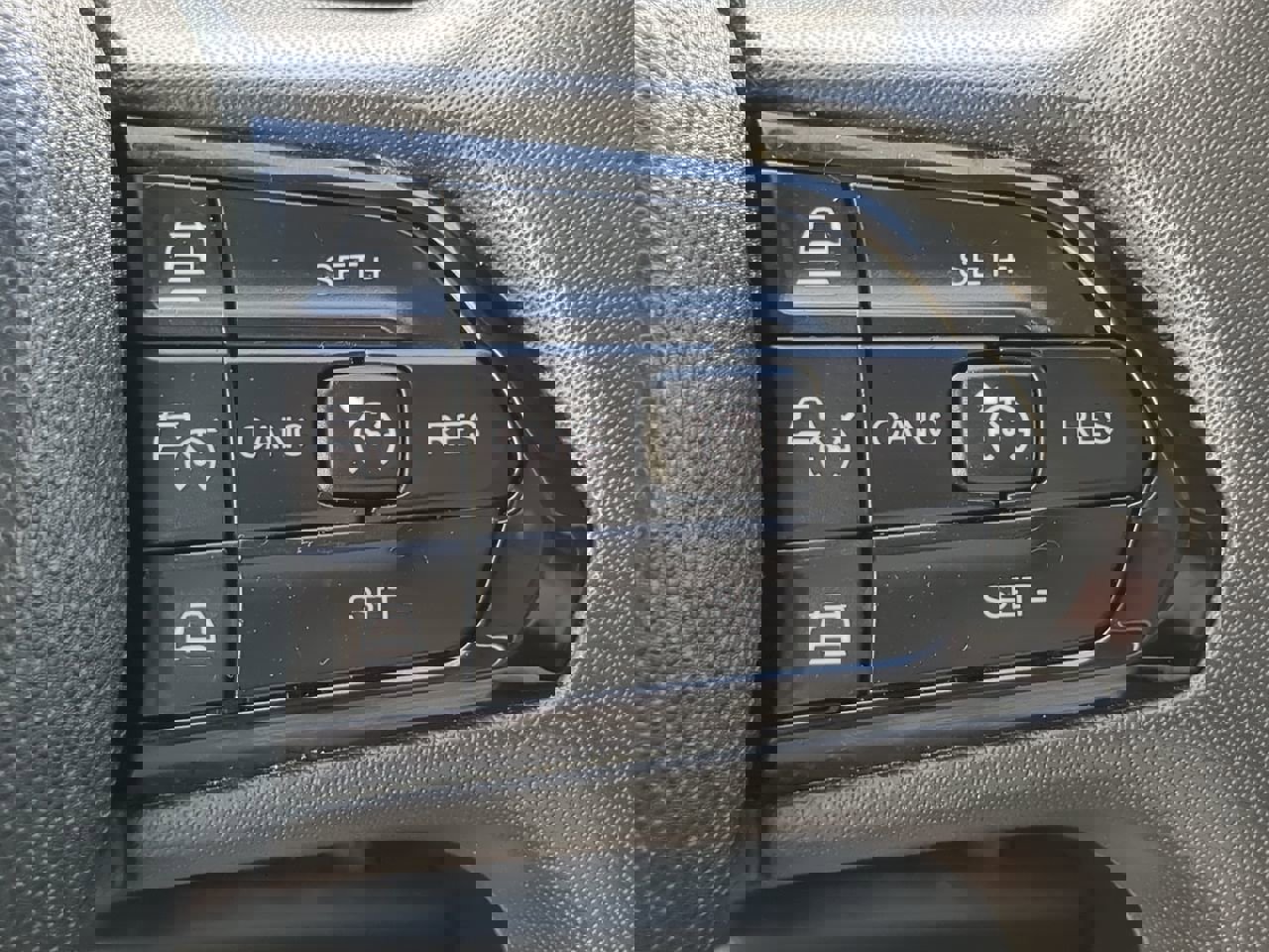 Used 2025 RAM ProMaster 2500 w/ Convenience Group image 24