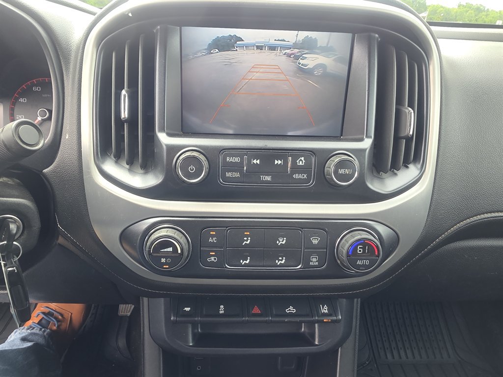 Used 2016 GMC Canyon SLE w/ SLE Convenience Package RWD image 8