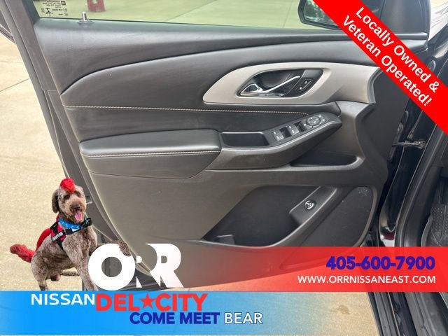 Used 2021 Chevrolet Traverse LT FWD image 16