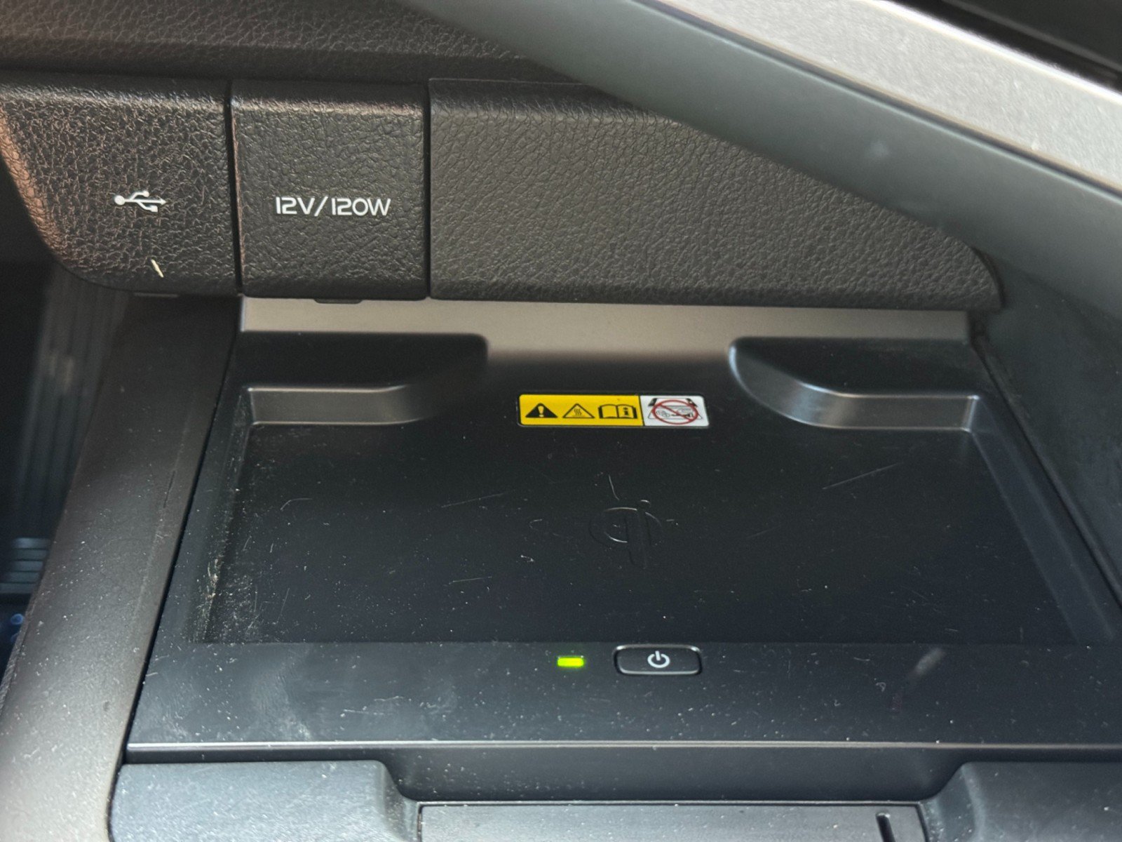 Used 2024 Toyota Camry XSE w/ Cold Weather Package FWD image 27