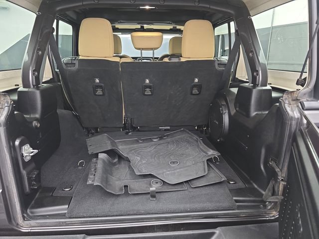 Used 2018 Jeep Wrangler Unlimited Sport S AWD/4WD image 37