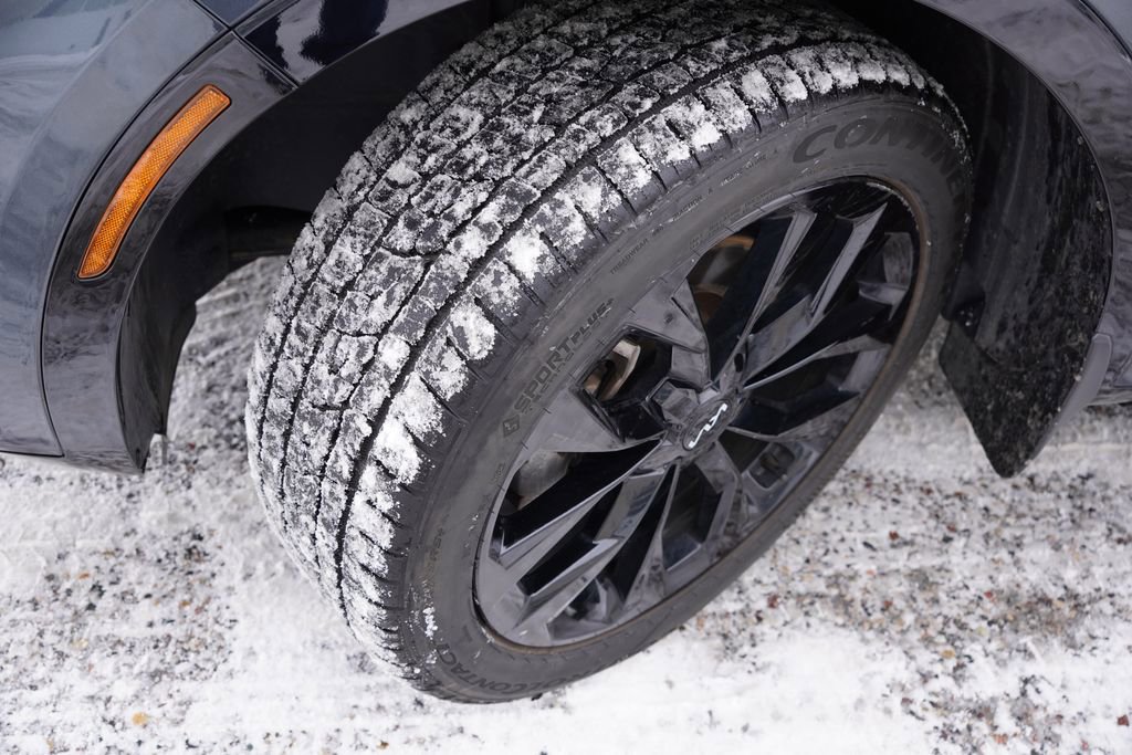 Certified 2022 Kia Sorento SX image 14