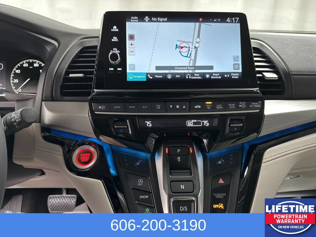 New 2026 Honda Odyssey Touring image 22