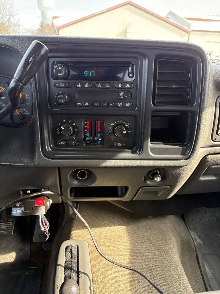 Used 2005 Chevrolet Silverado 2500 LS image 14