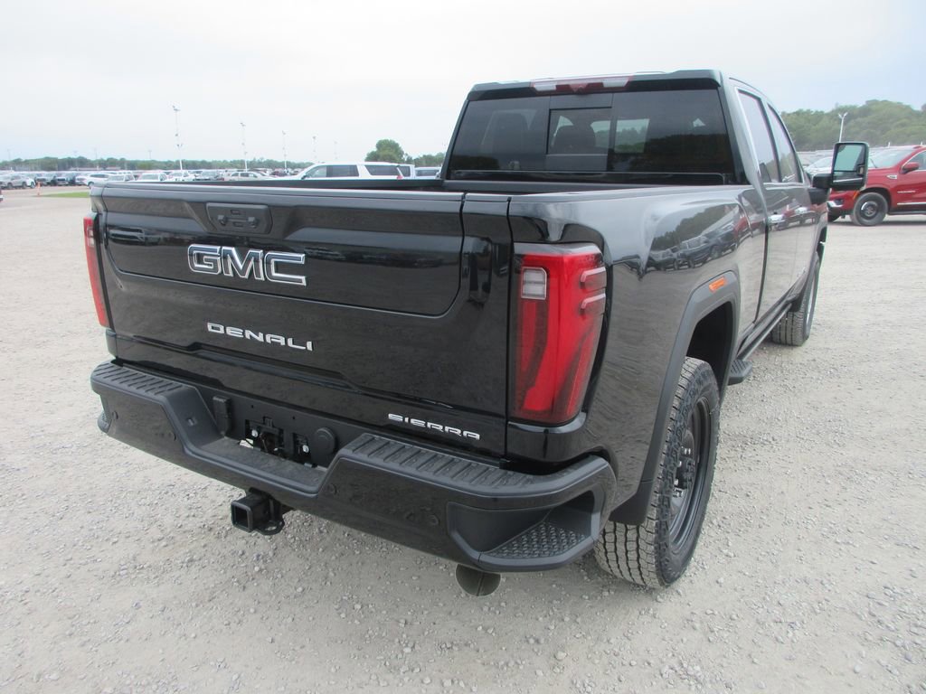 New 2026 GMC Sierra 2500 Denali Ultimate AWD/4WD image 4