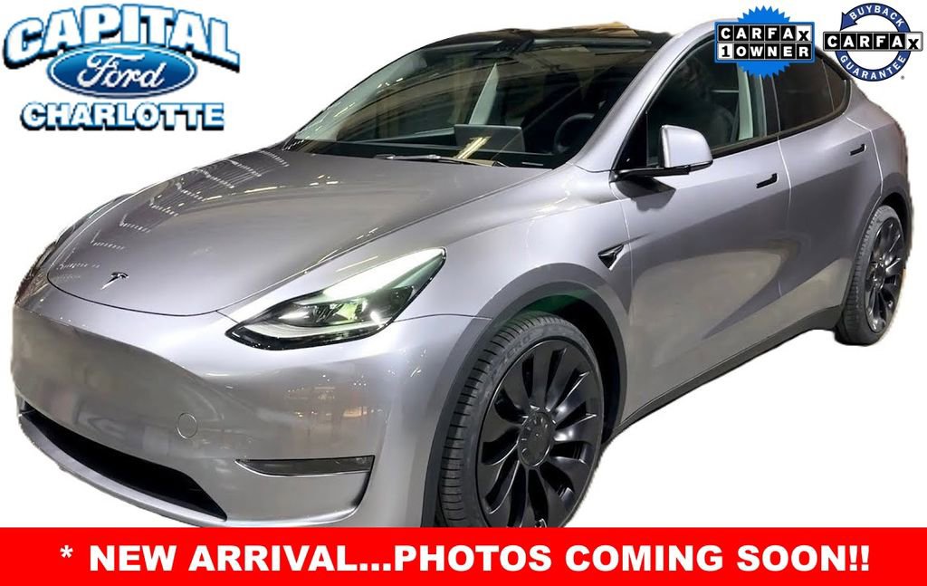 Used 2023 Tesla Model Y Long Range image 2