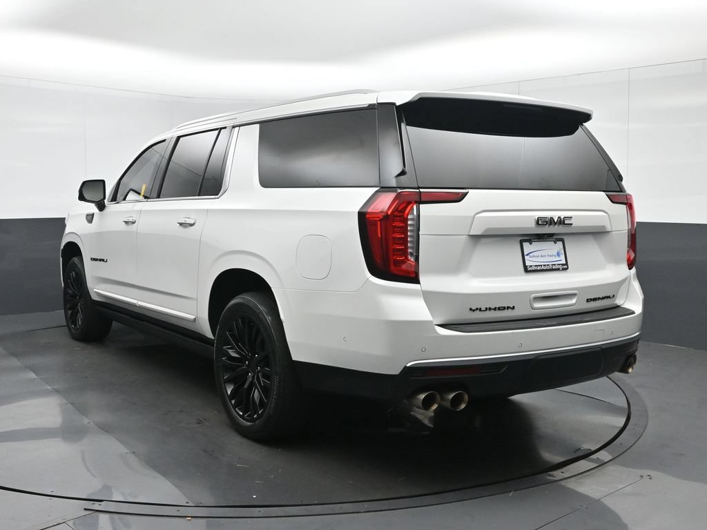 Used 2023 GMC Yukon XL Denali w/ Denali Reserve Package AWD/4WD image 5