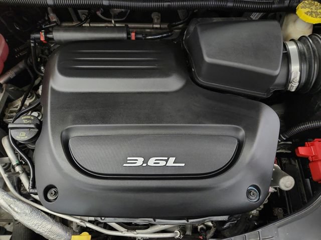 Used 2018 Chrysler Pacifica Touring Plus w/ S Appearance Package FWD image 35