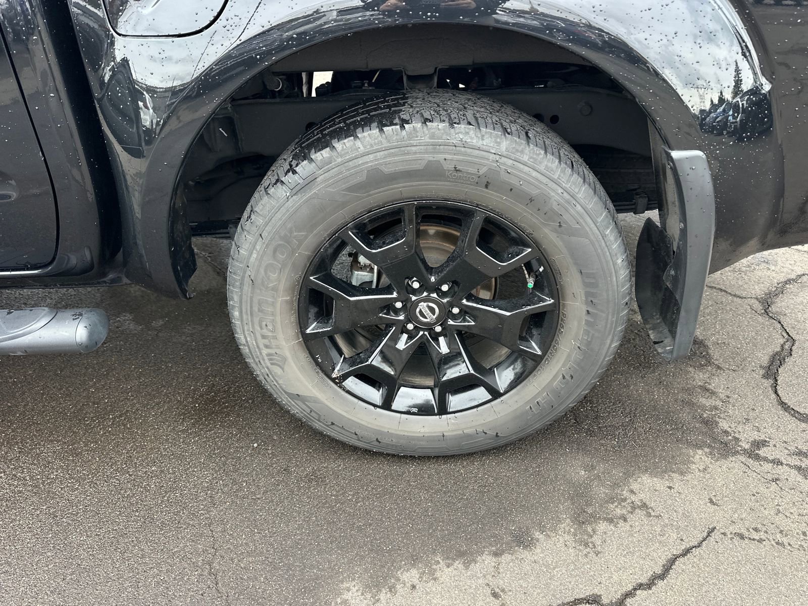 Used 2020 Nissan Frontier SV w/ Midnight Edition Floor Mats image 16