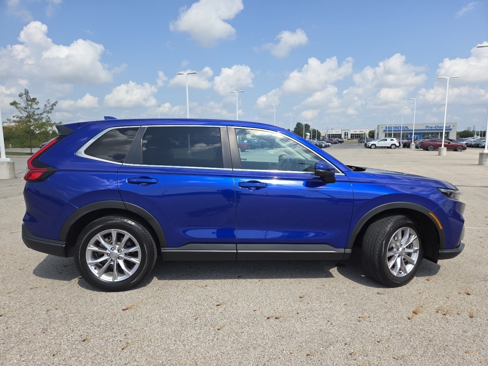 Used 2024 Honda CR-V EX image 18