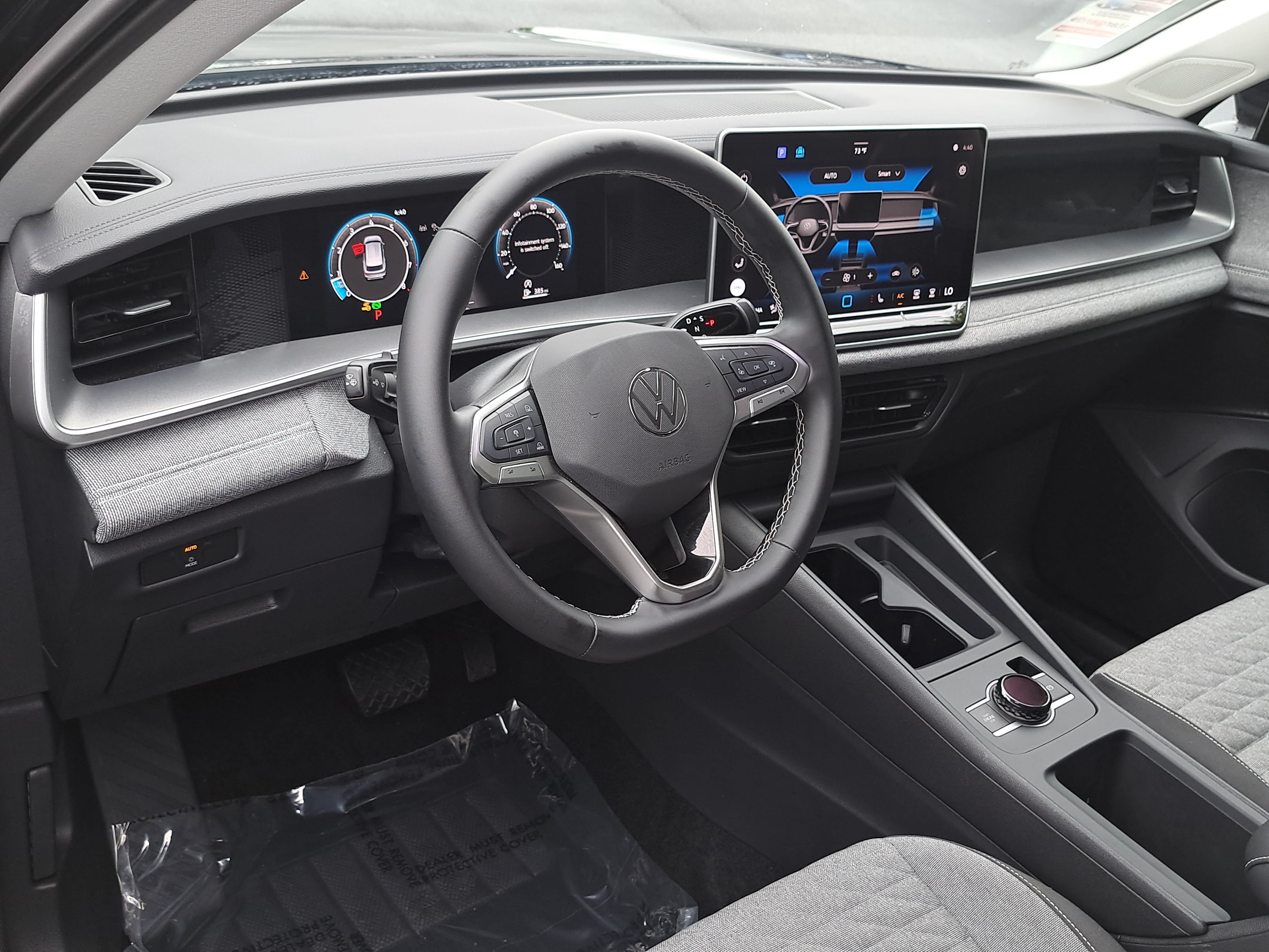 Certified 2025 Volkswagen Tiguan S FWD image 40
