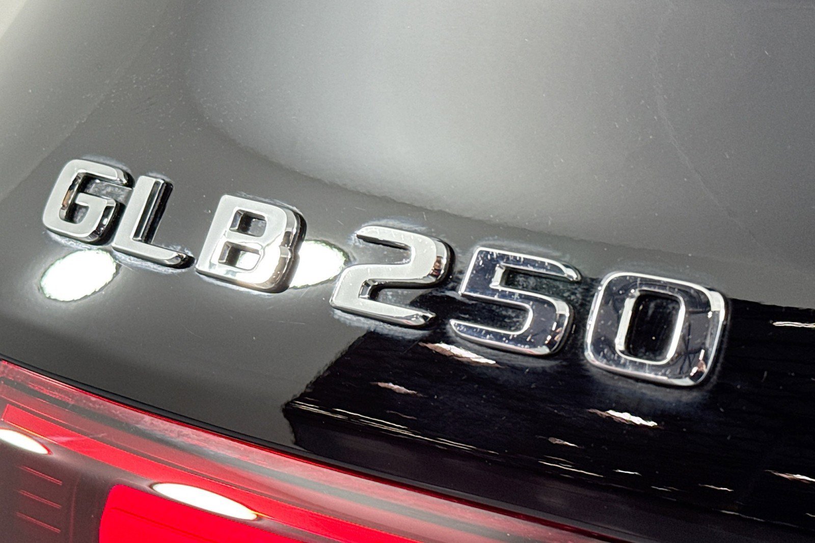 New 2026 Mercedes-Benz GLB 250 4MATIC image 8