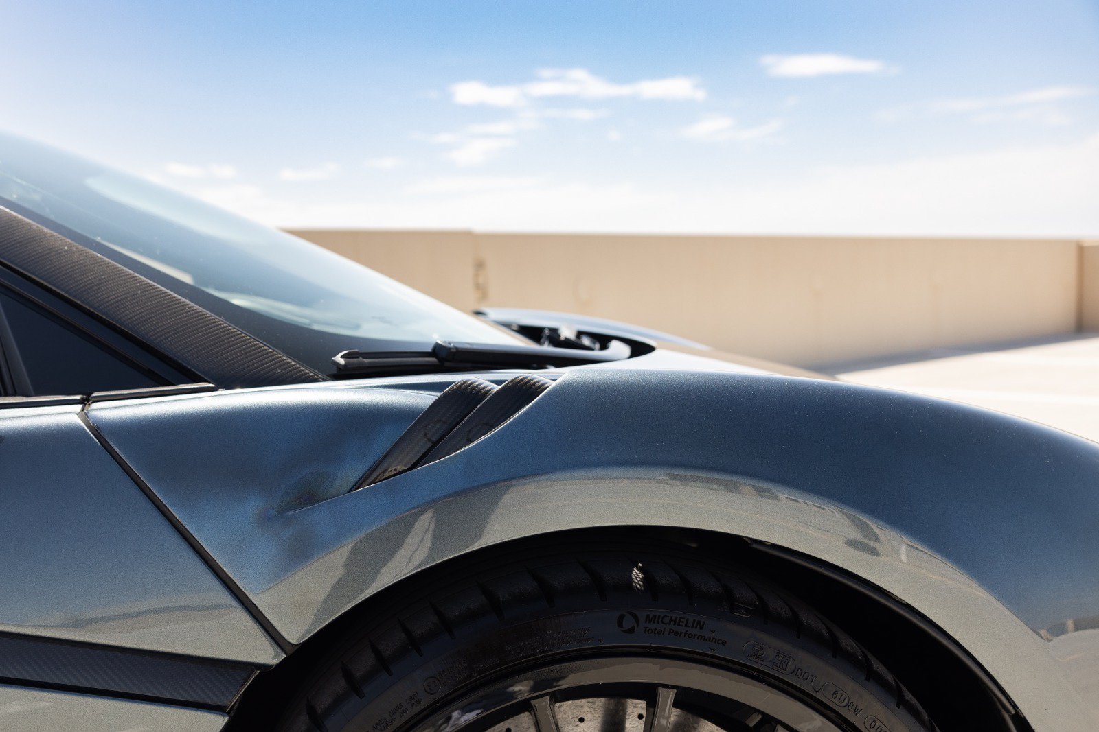 Used 2020 McLaren 620R RWD image 27