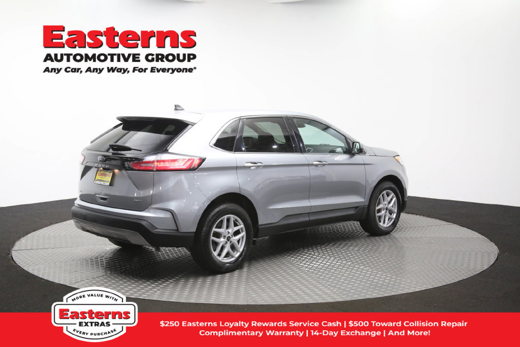 Used 2024 Ford Edge SEL AWD/4WD image 42