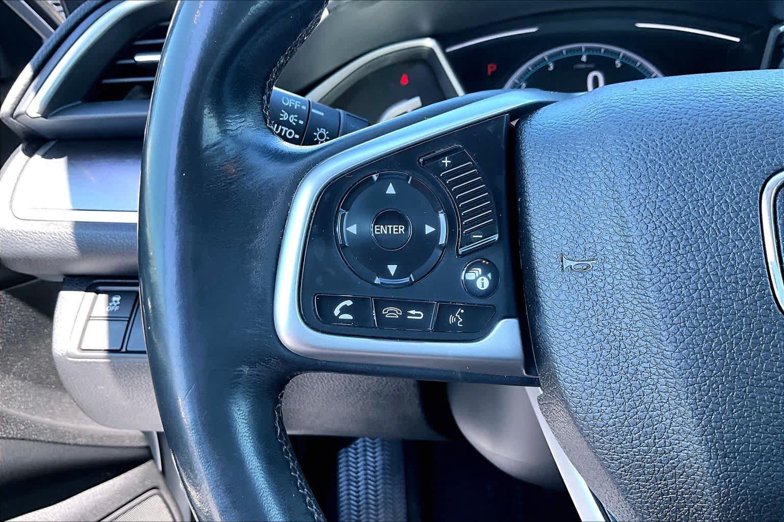 Used 2018 Honda Civic EX-L image 21