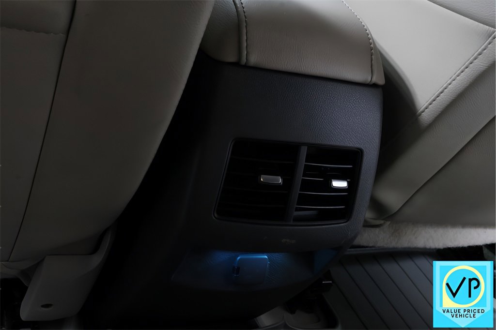 Used 2014 Ford Edge Limited w/ Equipment Group 301A image 26