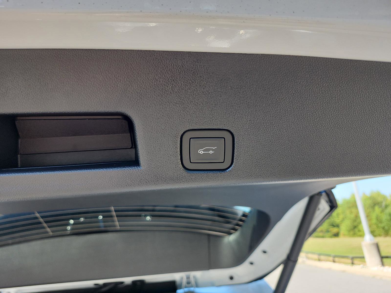 New 2026 Buick Enclave Preferred w/ Power Package image 8