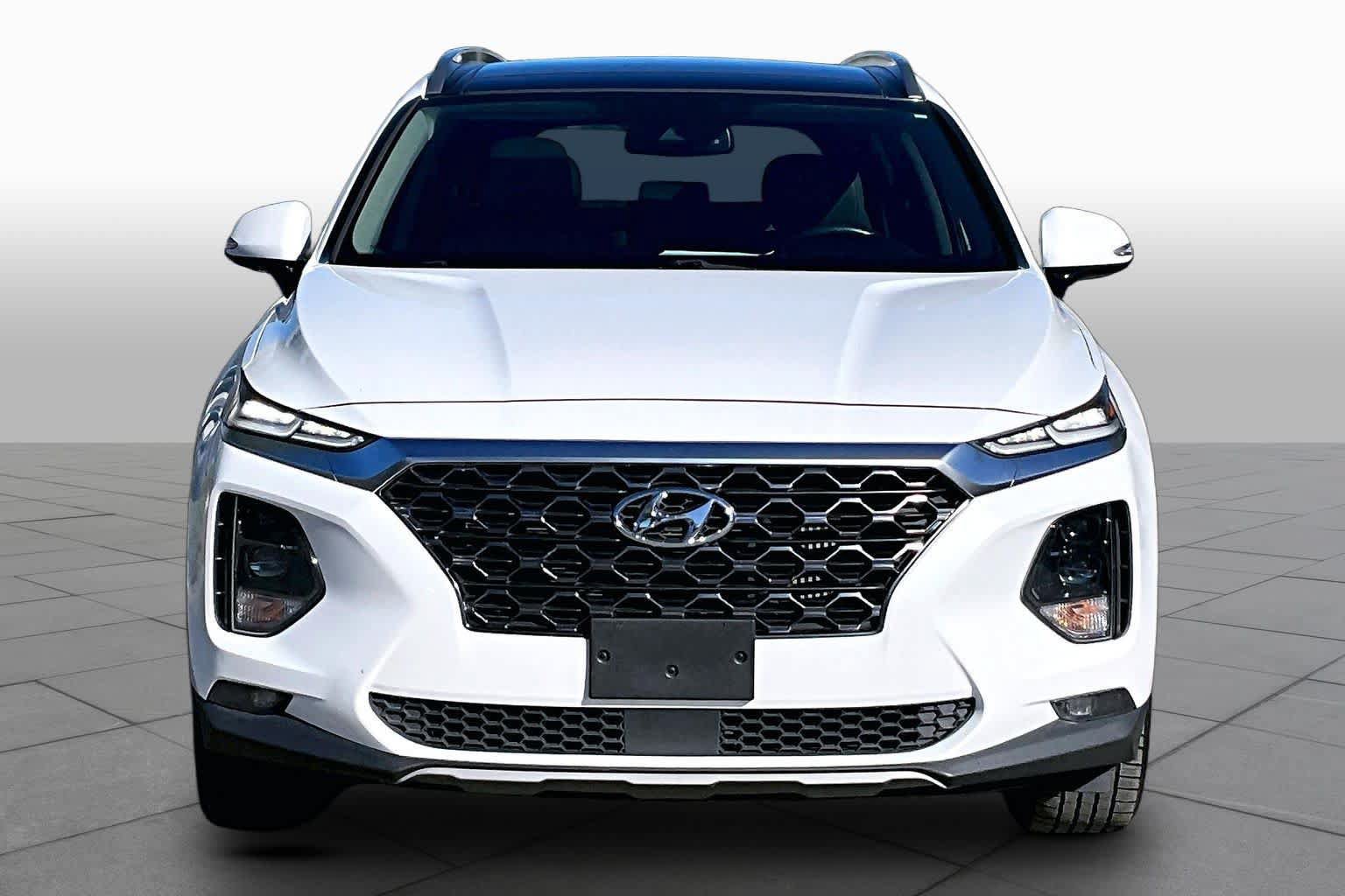 Used 2020 Hyundai Santa Fe SEL w/ Cargo Package FWD image 4