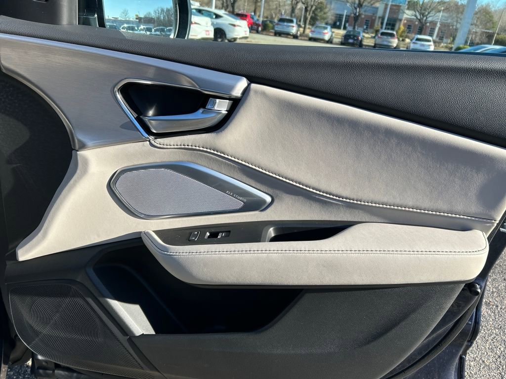New 2026 Acura RDX SH-AWD image 25