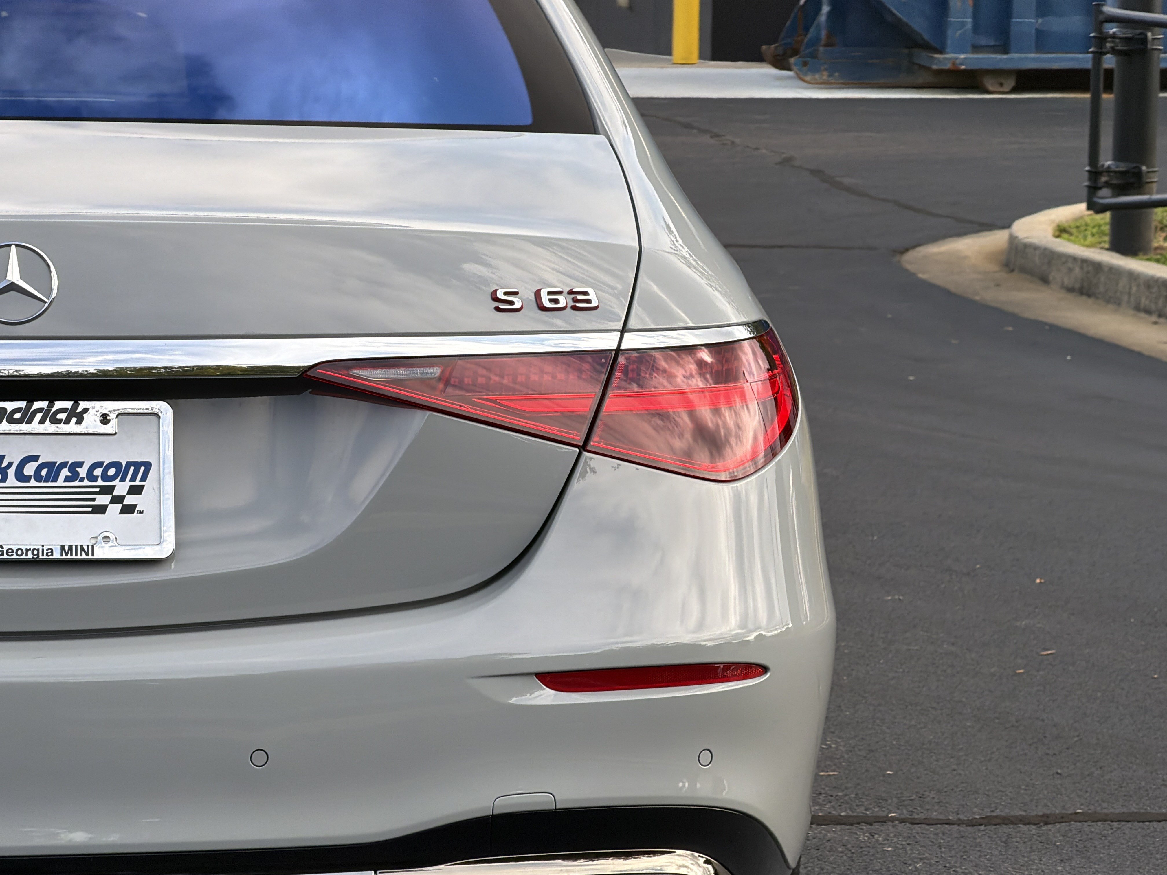 Used 2024 Mercedes-Benz S 63 AMG S w/ Rear Seat Package image 25