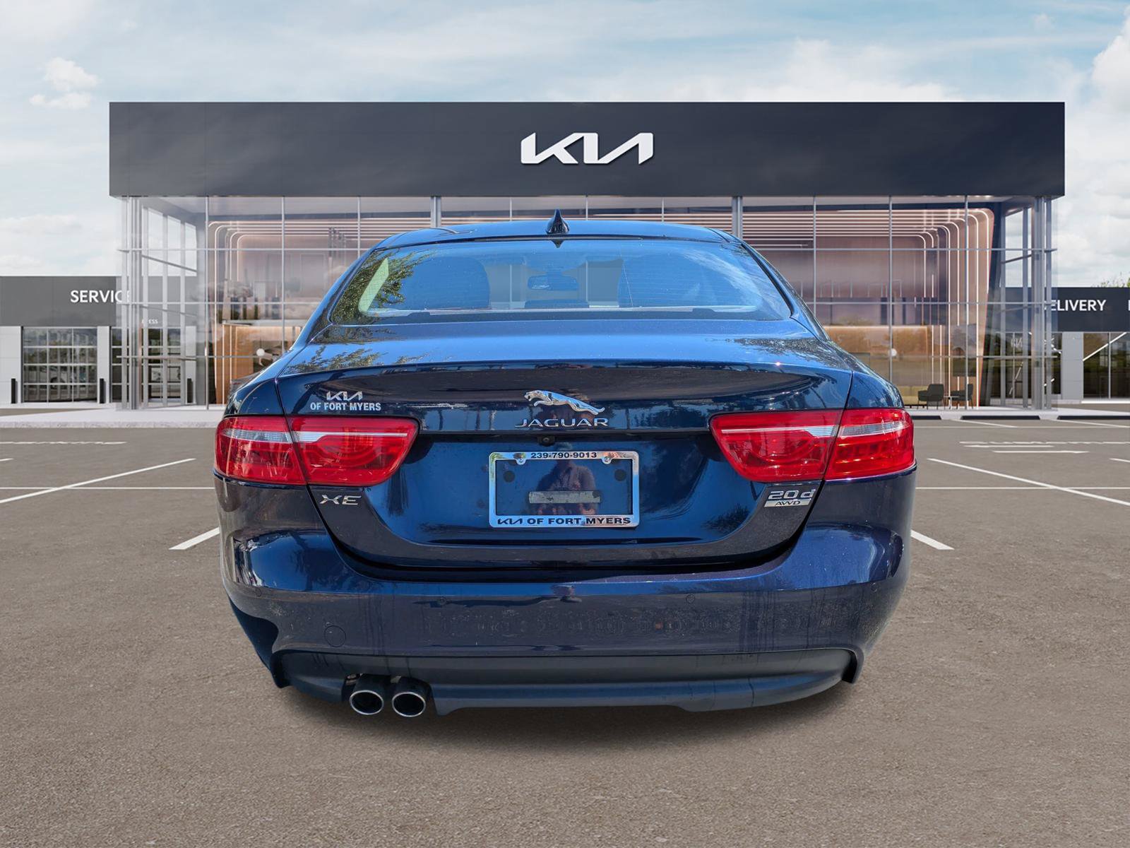 Used 2017 Jaguar XE Prestige AWD/4WD image 5