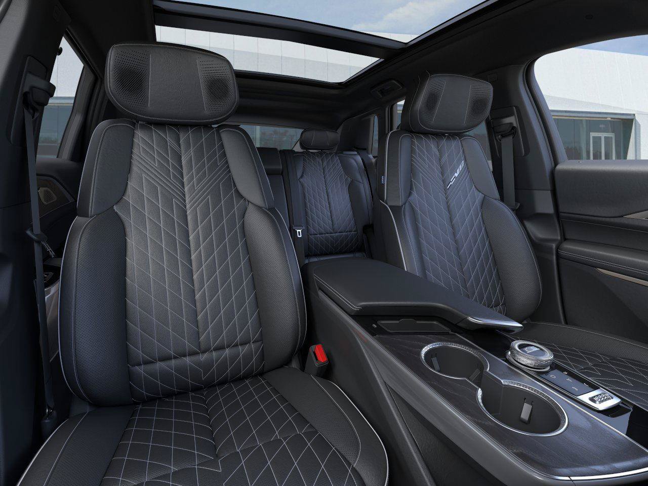 New 2026 Cadillac Lyriq V w/ LPO, Floor Liner Package AWD/4WD image 17
