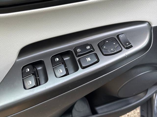 Used 2023 Hyundai Kona SEL w/ Cargo Package image 12