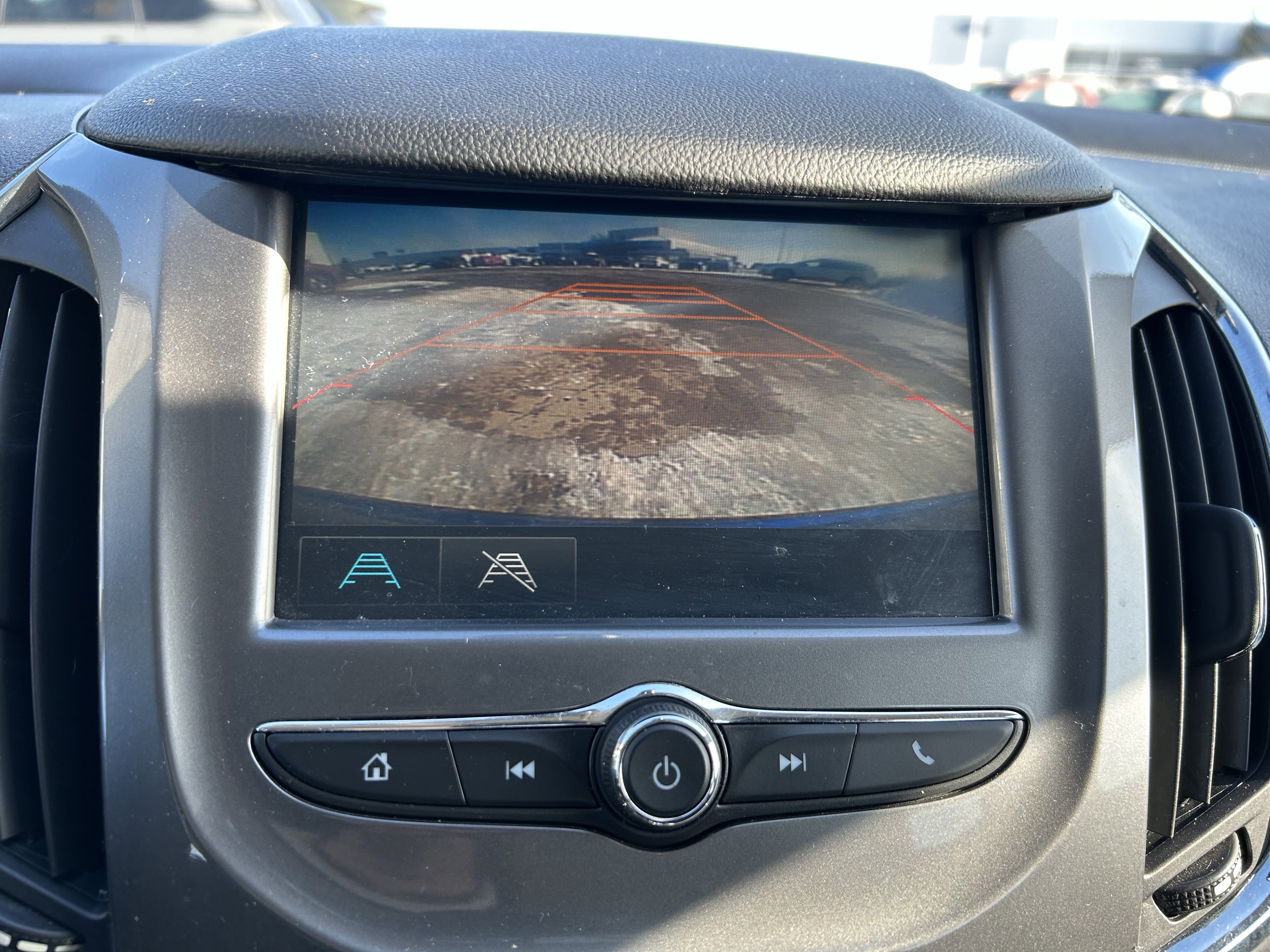 Used 2017 Chevrolet Cruze LT image 11