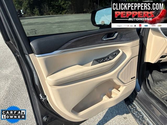Used 2022 Jeep Grand Cherokee L Limited RWD image 10