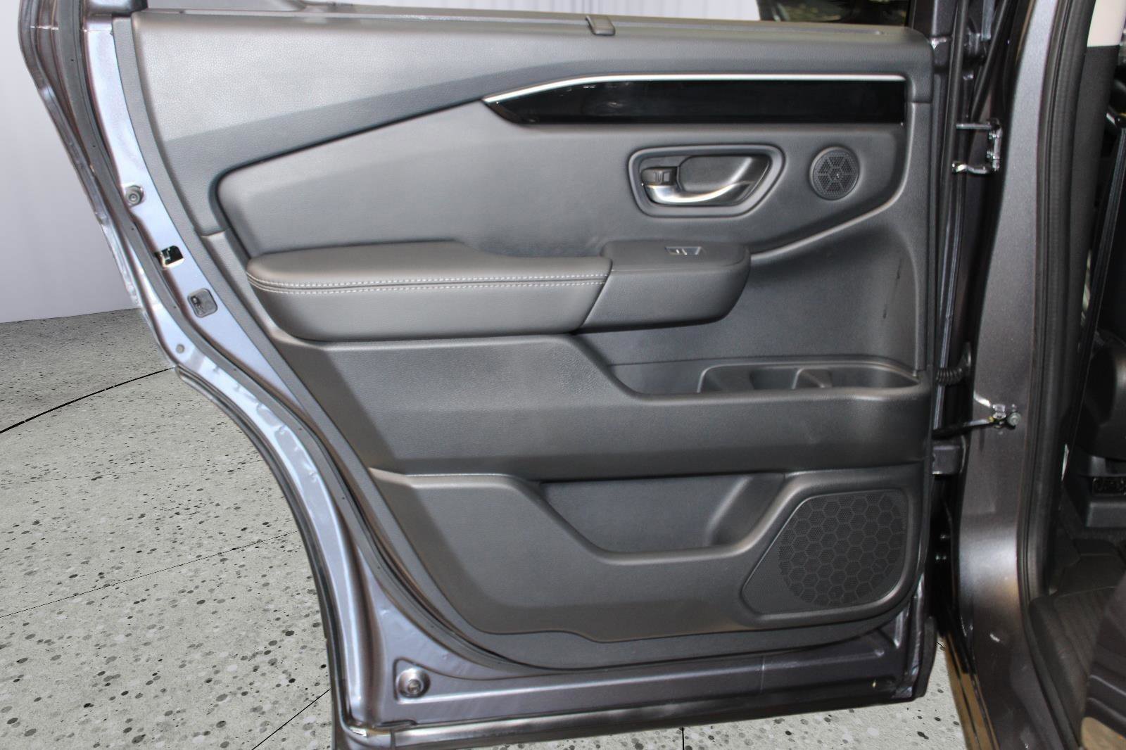 Used 2023 Honda Pilot EX-L image 41