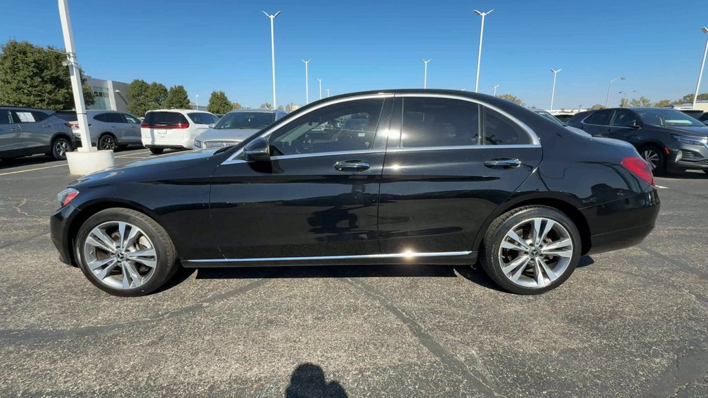 Used 2018 Mercedes-Benz C 300 4MATIC Sedan image 5