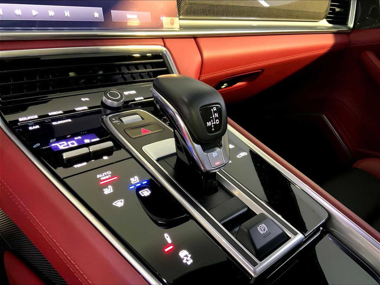 Certified 2023 Porsche Panamera GTS AWD/4WD image 17