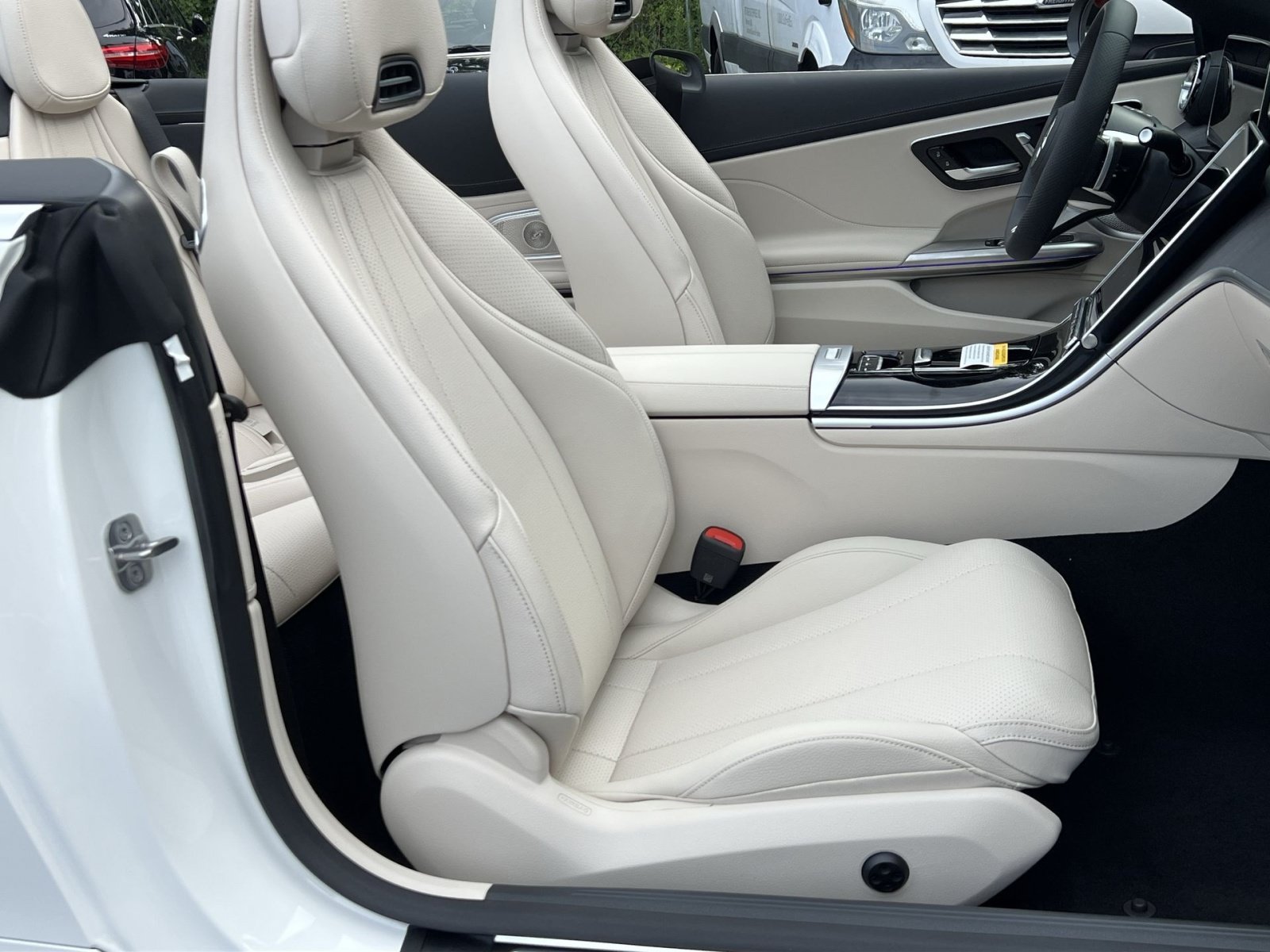 New 2027 Mercedes-Benz CLE 450 4MATIC Cabriolet image 33