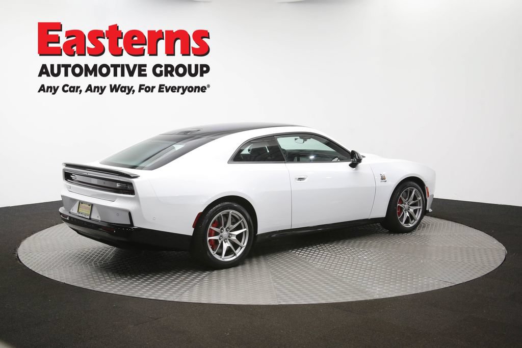 Used 2024 Dodge Charger Daytona Scat Pack w/ Plus Group AWD/4WD image 43