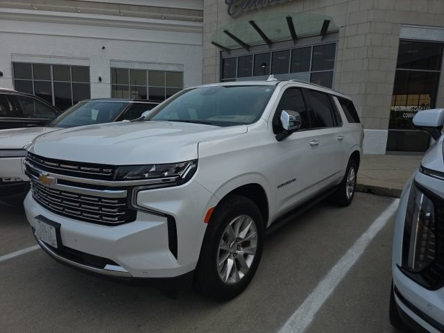 Used 2023 Chevrolet Suburban Premier AWD/4WD image 1